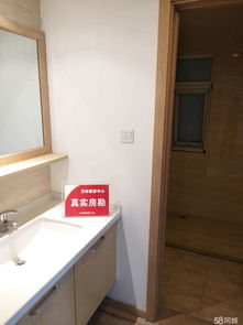 新出萬科城精裝三房 中高樓層，誠心出售，廚衛(wèi)配置齊全