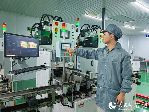 創業安徽故事匯丨吳運飛 0.5平方毫米下的電磁夢與數控機床銷售